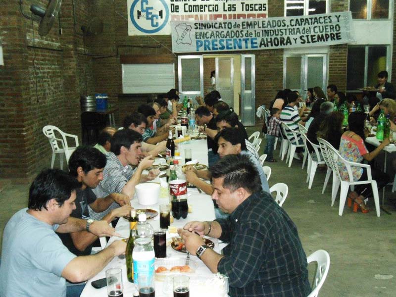 Reunión de camaradería en las TOSCAS.